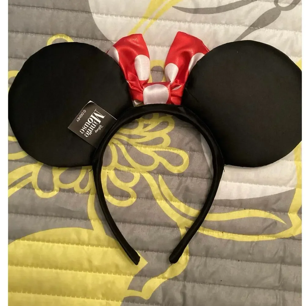 NWOT Disney Minnie Mouse red satin bow white polka dot black sequin ear headband